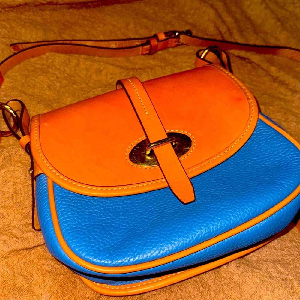 Dooney and Bourke purse